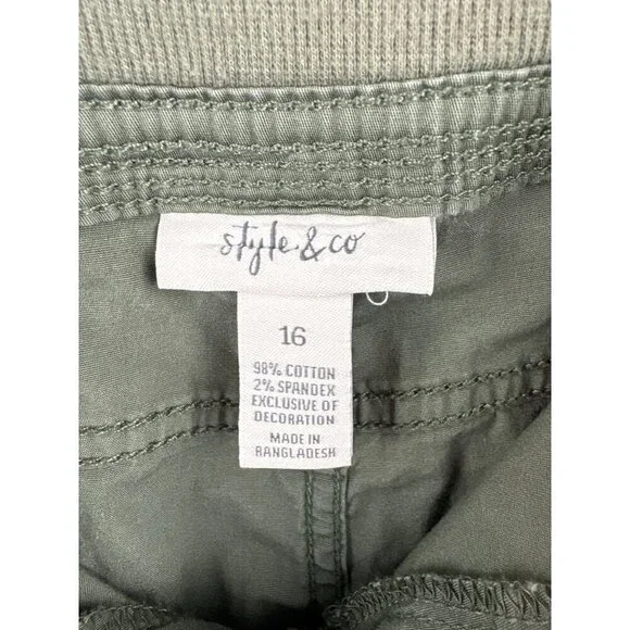 Women’s Style&Co Size 16 Army Green Capri Cargo Pants - Picture 5 of 5